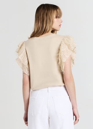 T-shirts with ruffle sleeves
