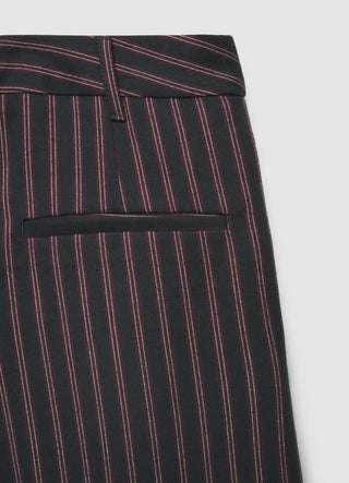 Pantalon droit sartorial à rayures avec pinces