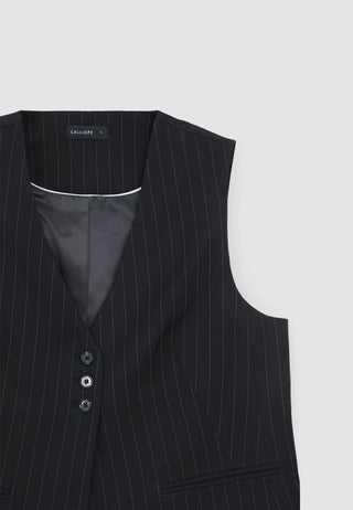 Gilet gessato con abbottonatura alta