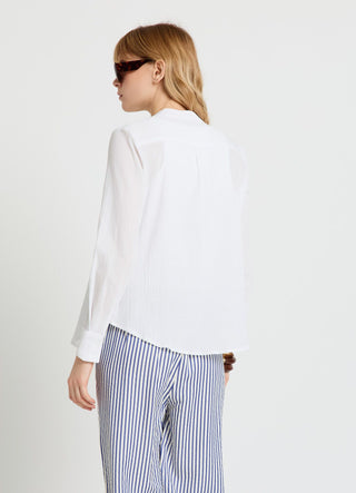 Shirt with a Mandarin collar and buttons