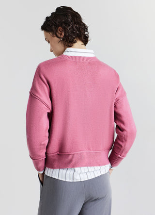 Rundhals-Pullover mit scharfem Schnitt