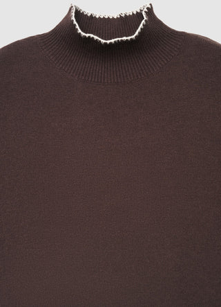 Maglia a collo alto con profili a contrasto
