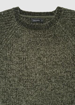 Crew neck jumper with raglan sleeves