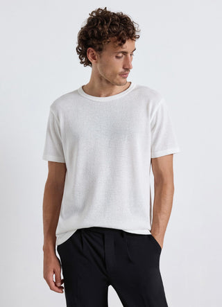 Plain crew neck T-shirt