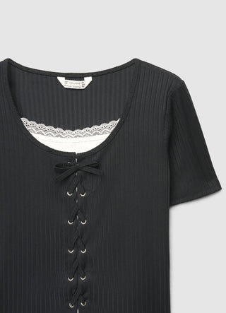 T-shirt with front tie and lace insert
