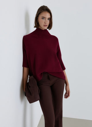 Maglia con collo cratere e maniche a 3/4
