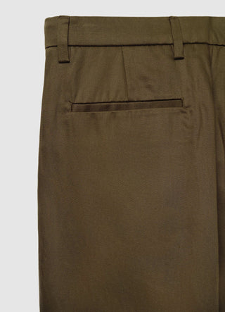 Slim fit solid colour chino trousers