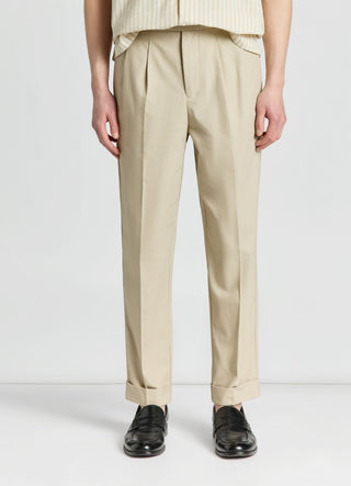 Pantaloni sartoriali con fibbia in vita