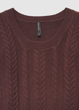 Cable-knit body with long sleeves