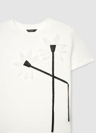 T-shirt with floral applique