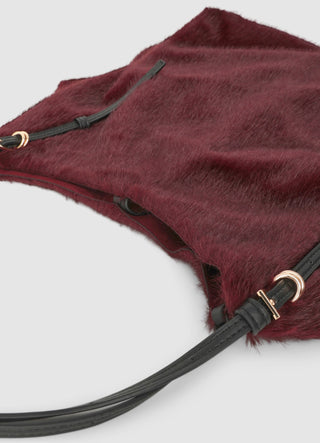 Shopper with faux fur effect and internal pouch