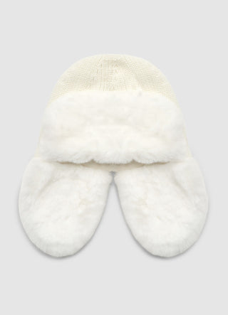 Aviator cap with ear flaps