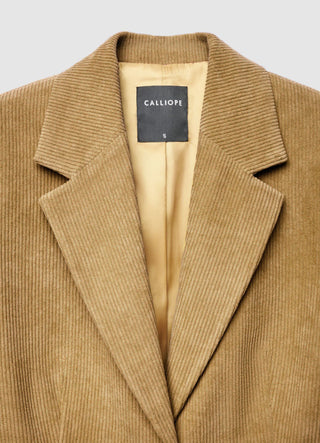 Einreihige Rippenjacke mit Pattentaschen