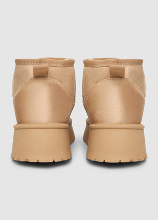 STILLG-SAC0018656001-S141-FULLBACK.jpg