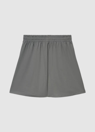 Plain-coloured gym shorts with an elasticated waistband