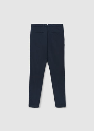 Slim fit solid colour chino trousers