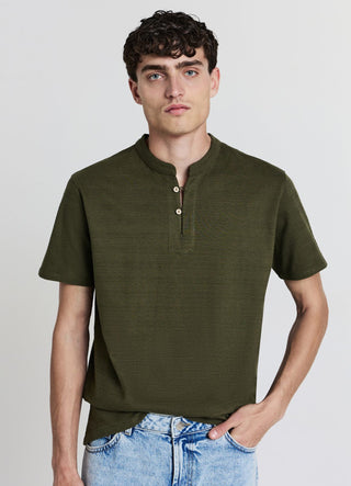 T-shirt coreana