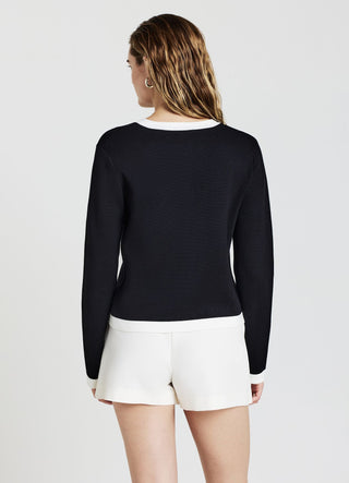 Cardigan con bottoni dorati