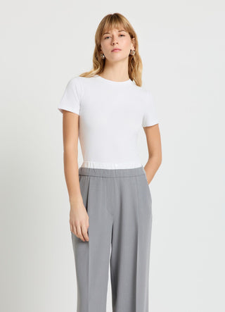 Einfarbiges T-Shirt