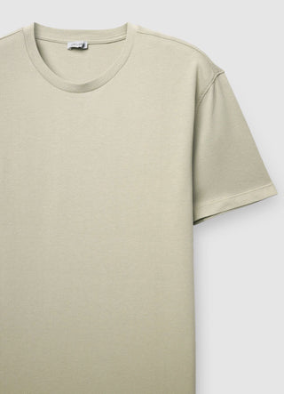 Plain colour T-shirt with textured fabric