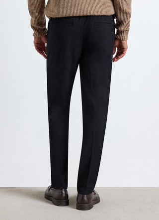 Long trousers with elastic waistband
