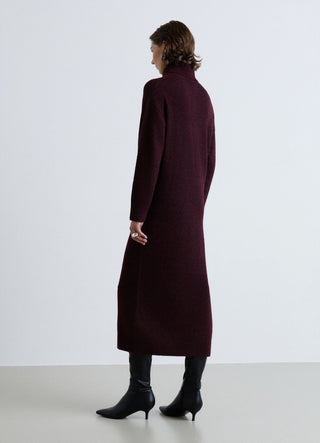 Long solid-colour turtleneck dress