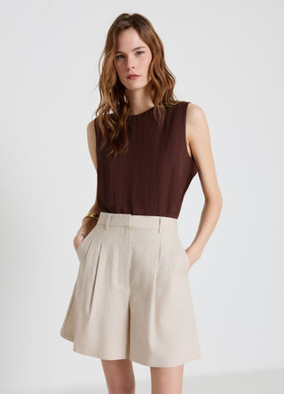 Plain-colour linen Bermuda shorts